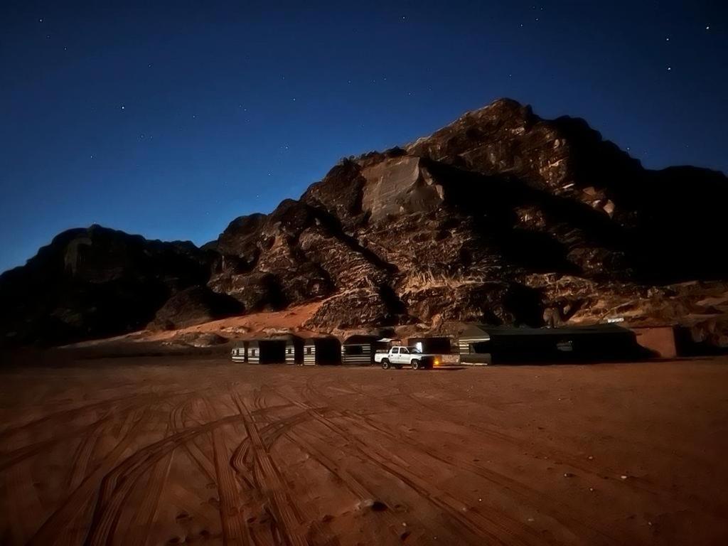 Wadi Sky Tours & Camp 營地